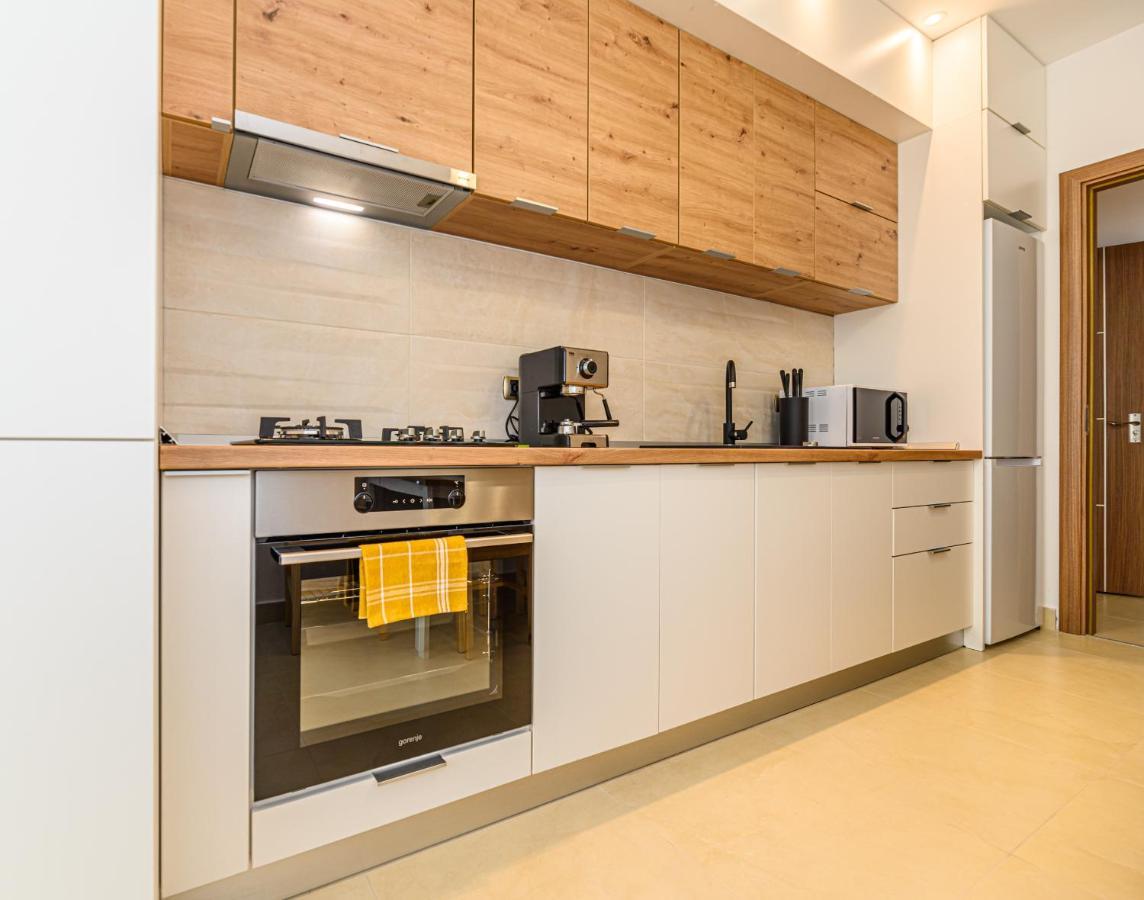 Isaran 2D4E Apartment Brasov Ngoại thất bức ảnh