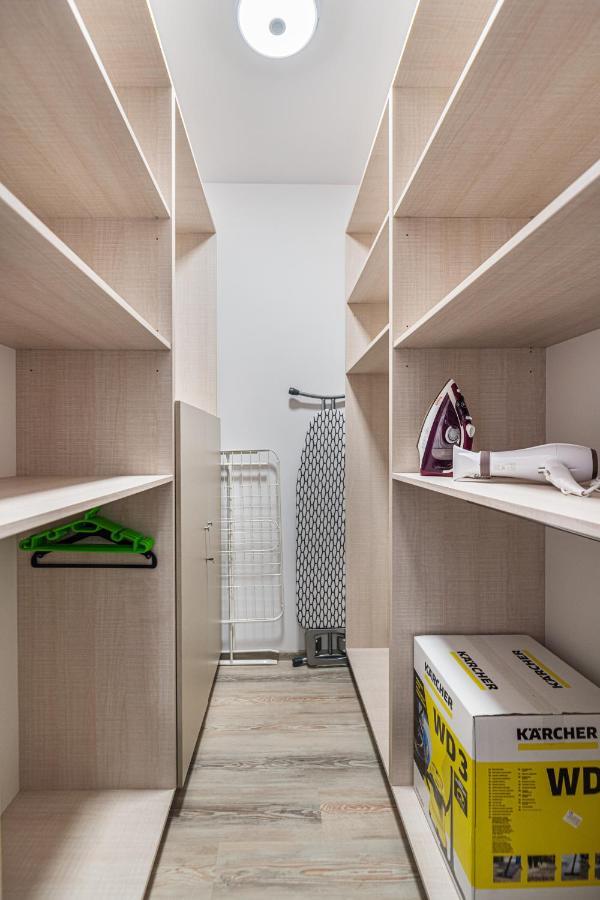 Isaran 2D4E Apartment Brasov Ngoại thất bức ảnh