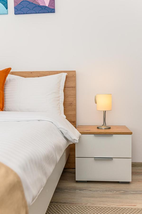 Isaran 2D4E Apartment Brasov Ngoại thất bức ảnh