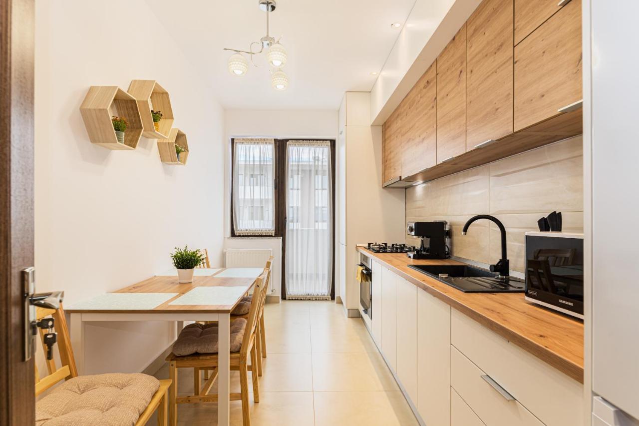 Isaran 2D4E Apartment Brasov Ngoại thất bức ảnh